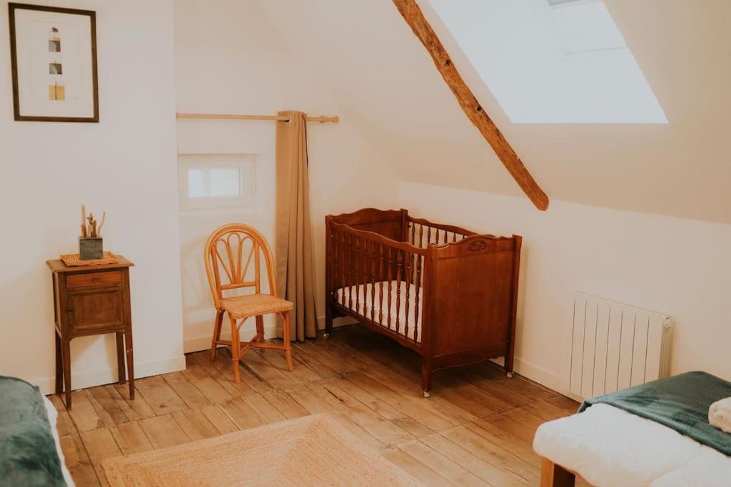 Gite Naturia - Chaumiere De Berringue Plouhinec  Bagian luar foto